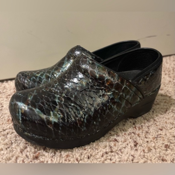 Danita Leather Snake Print Clogs, Blue/Green/Black, Size 36 - Picture 2 of 12